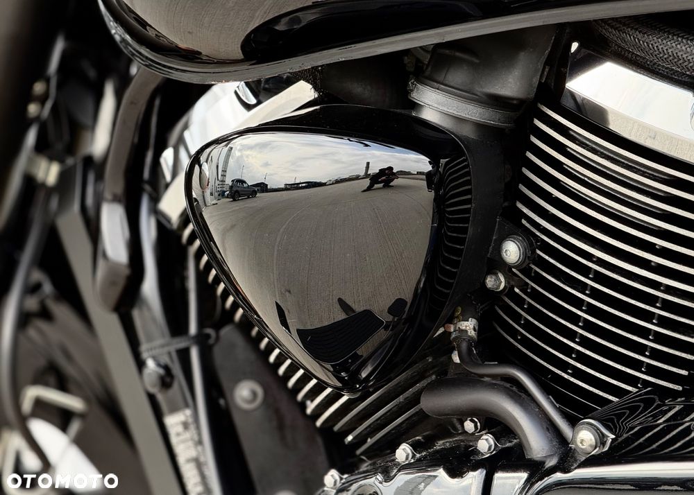 Suzuki Boulevard - 28