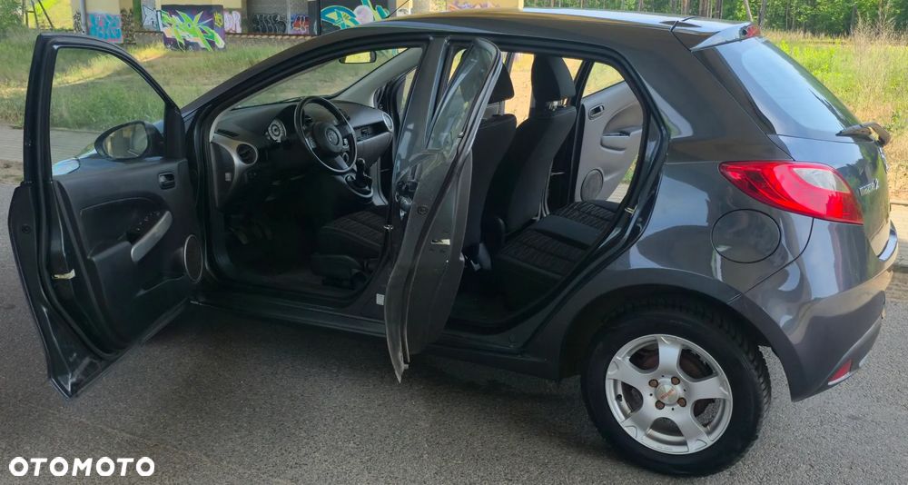 Mazda 2 1.3 Dynamic - 16