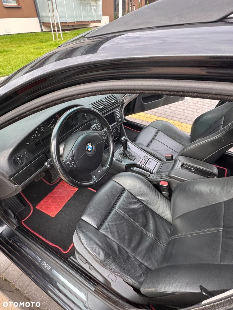 BMW Seria 5 - 12