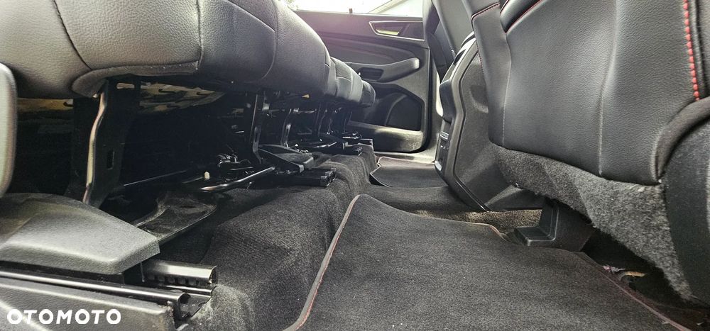 Ford S-Max 1.5 EcoBoost ST-Line - 29
