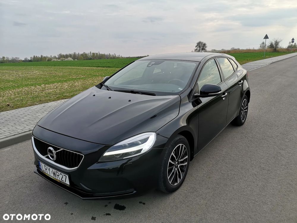 Volvo V40 D2 Momentum - 17