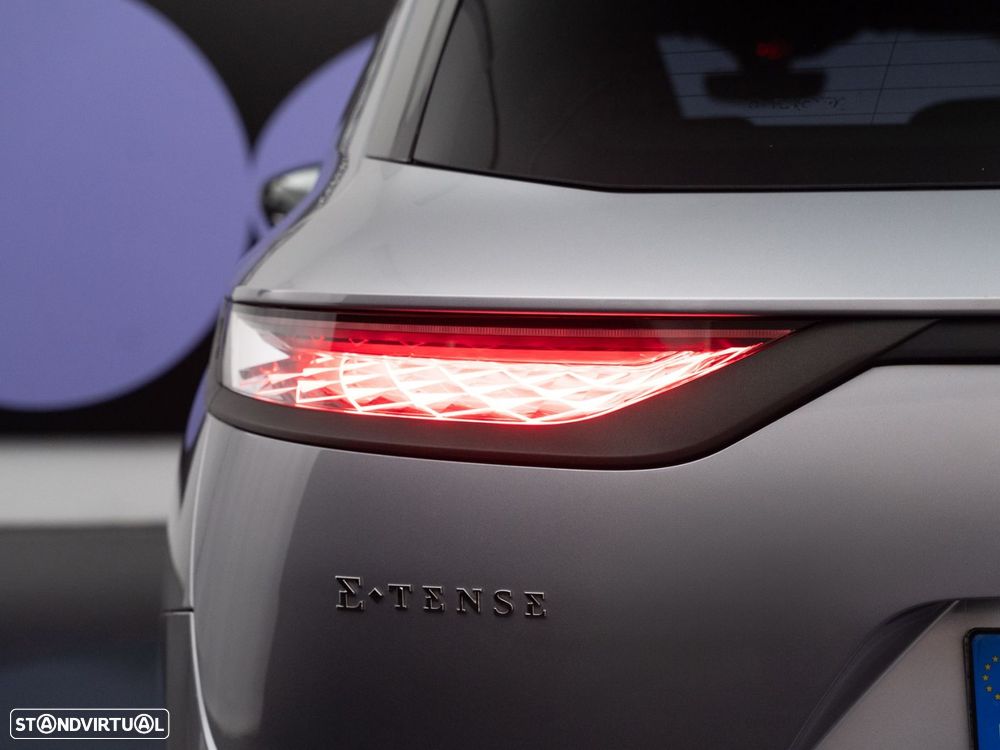 DS DS7 Crossback E-Tense Performance Line EAT8 - 11
