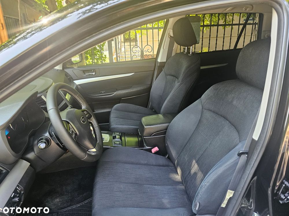 Subaru Legacy - 20