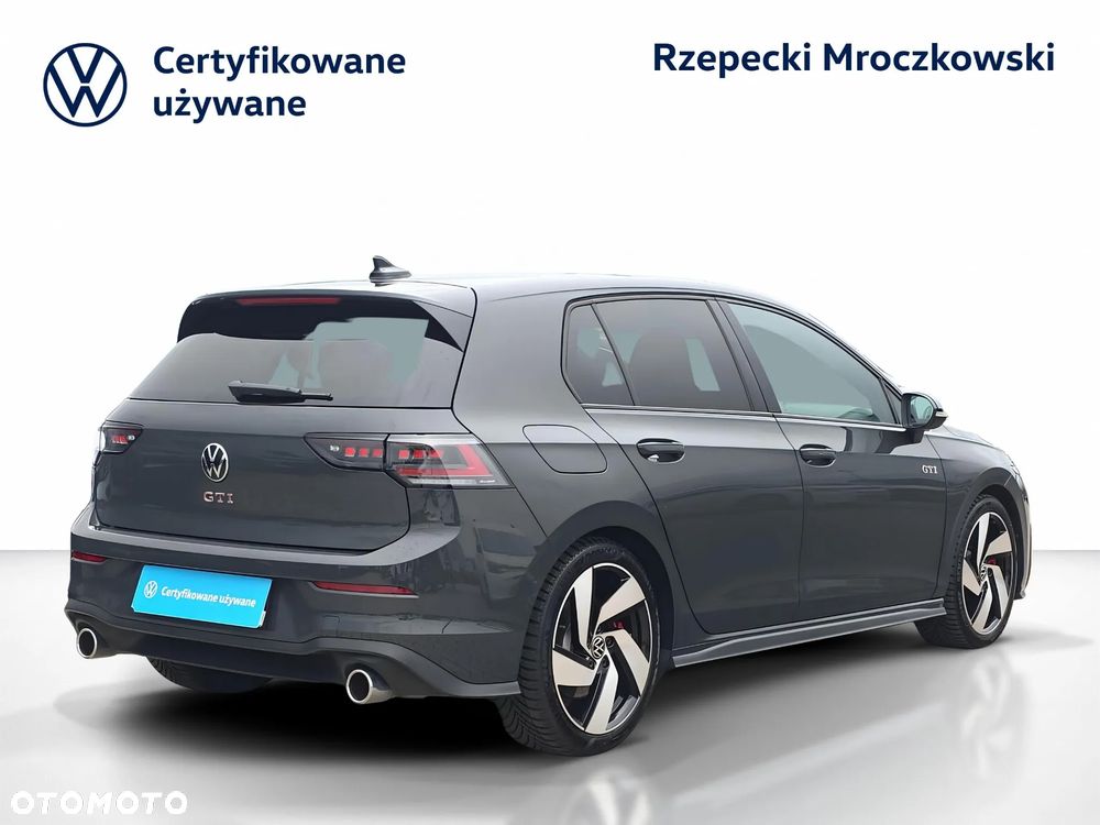 Volkswagen Golf - 7