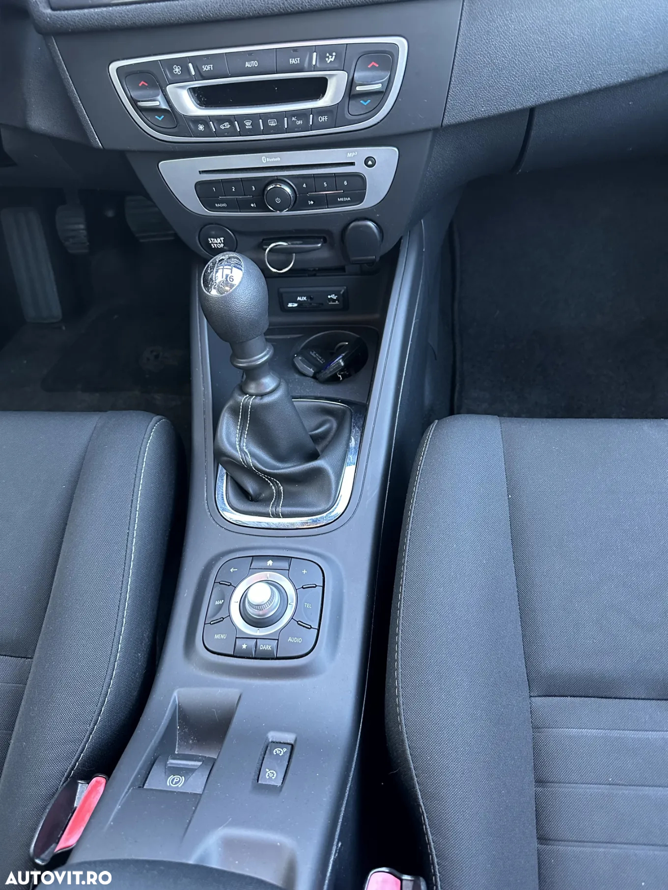 Renault Megane dCi 110 FAP LIMITED - 20