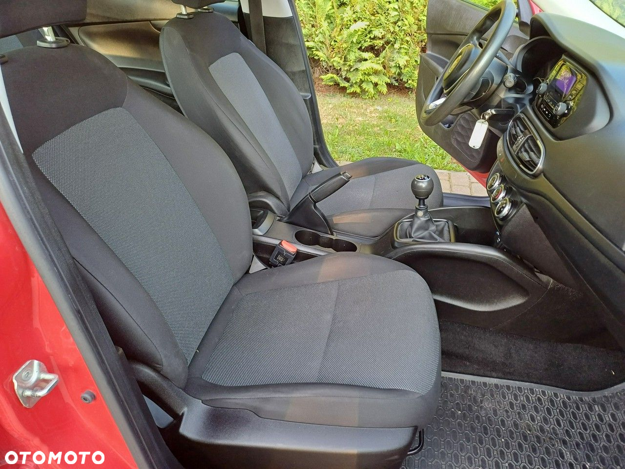 Fiat Tipo - 12