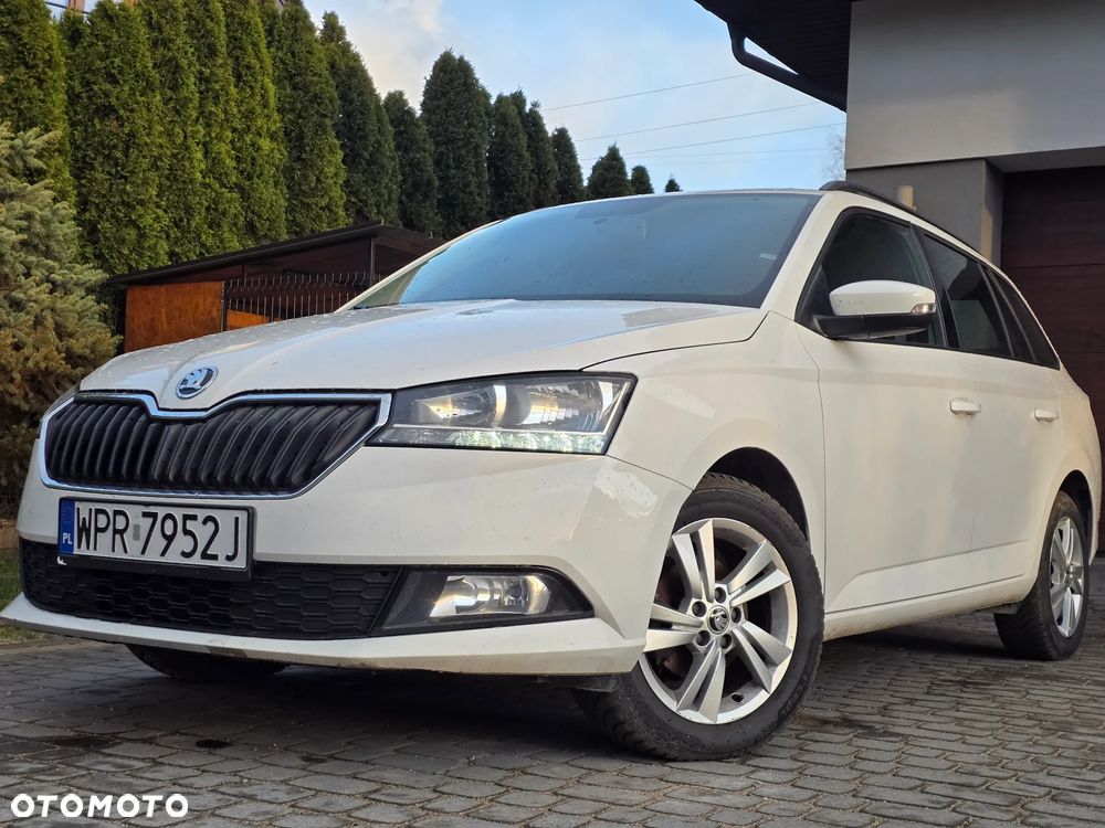 Skoda Fabia 1.0 TSI Ambition - 1