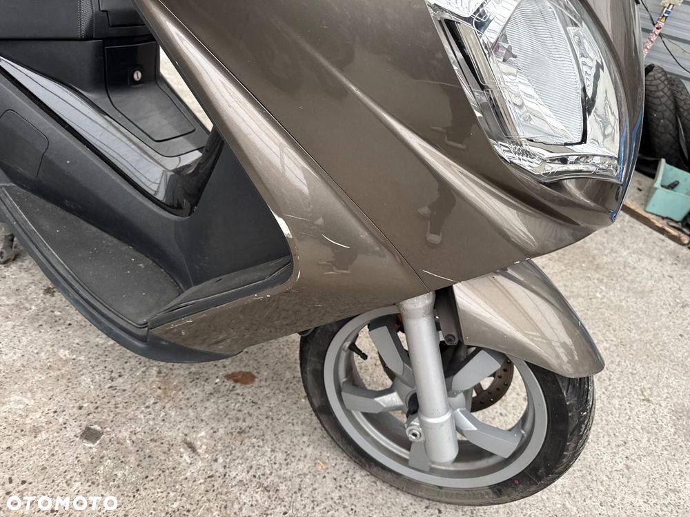 Peugeot Satelis - 14