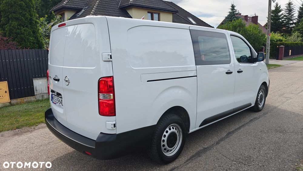 Opel Vivaro - 8