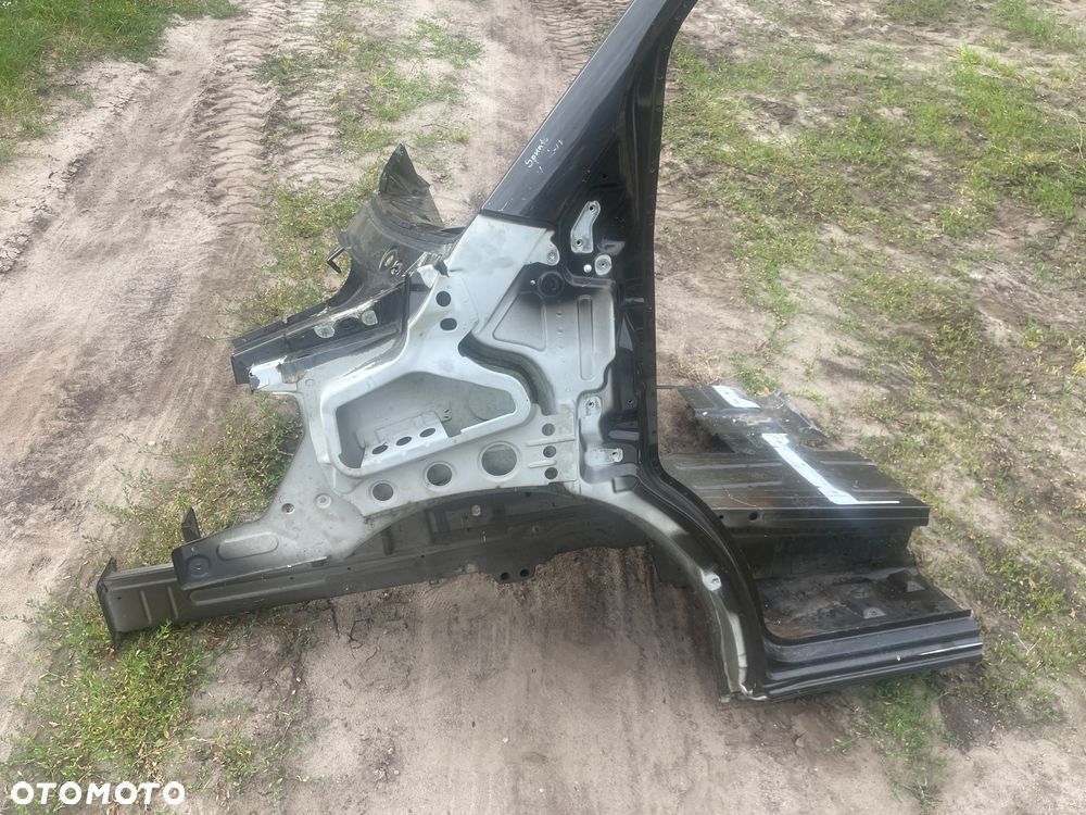 MERCEDES W 910 SPRINTER FARTUCH LEWY PRZÓD SŁUPEK CWIARTKA PODŁUZNICA