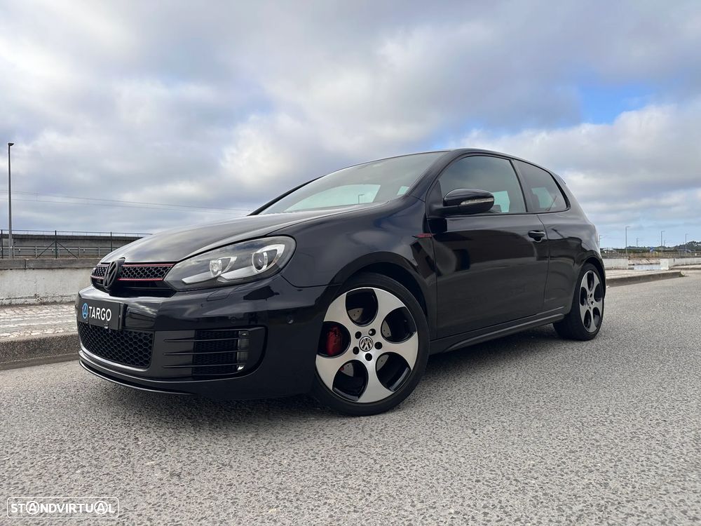 VW Golf 2.0 GTI - 4