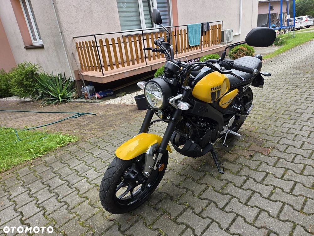 Yamaha XSR - 7
