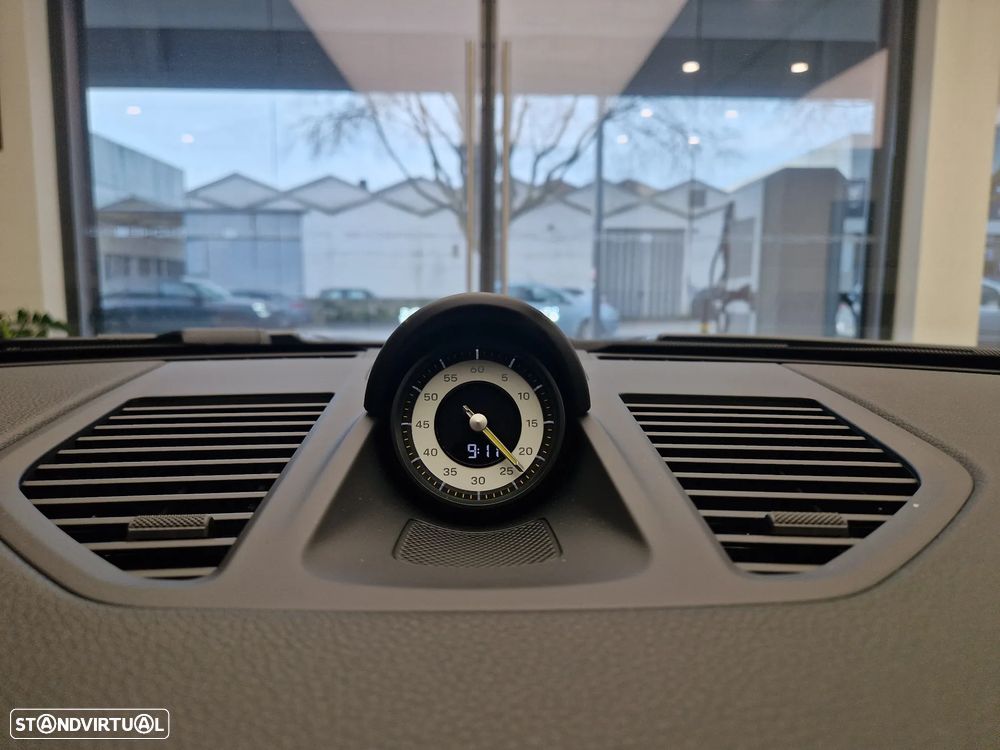 Porsche 911 (992) GT3 PDK - 30