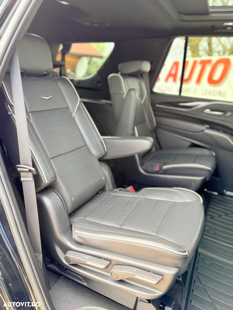 Cadillac Escalade 6.2 V8 AWD AT Platinum - 16