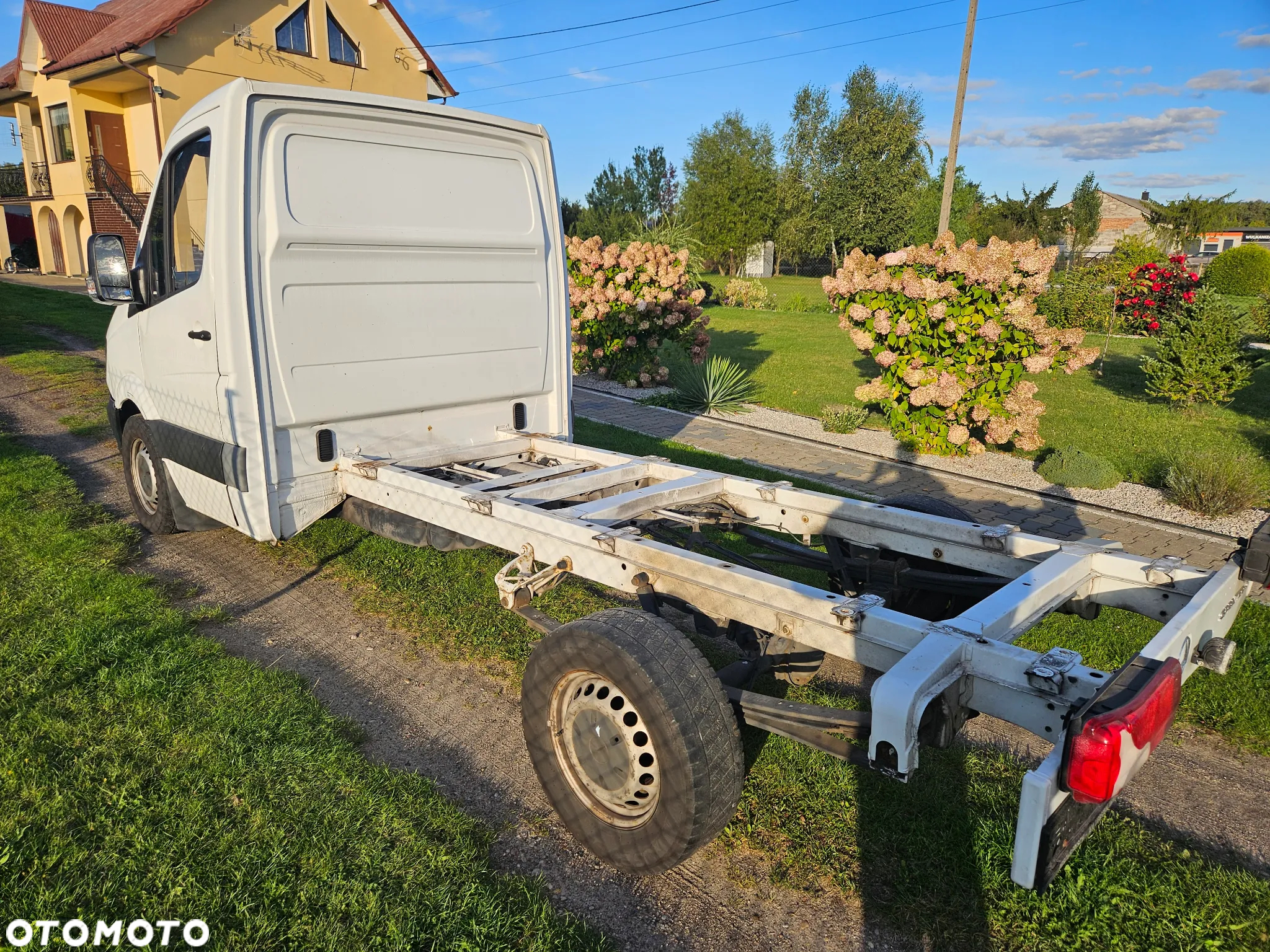 Mercedes-Benz Sprinter - 6