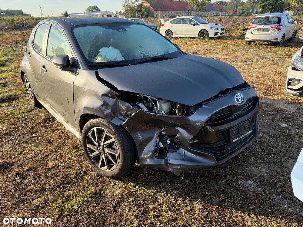 Toyota Yaris Hybrid 1.5 Active - 1