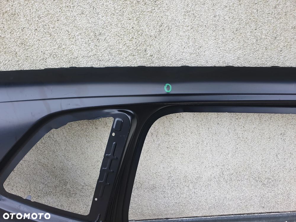 Błotnik tył tylny prawy VW Tiguan III 571 rok 24- - 2