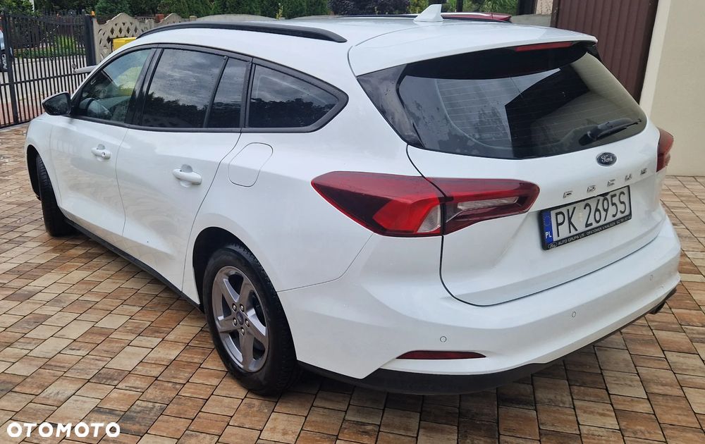 Ford Focus 1.5 EcoBlue Connected - 4