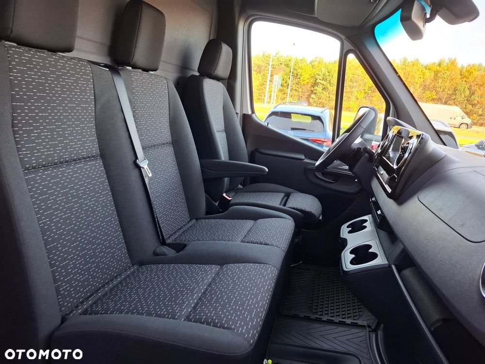 Mercedes-Benz Sprinter 319 CDI Podwozie PRO długie 4325 mm - 18