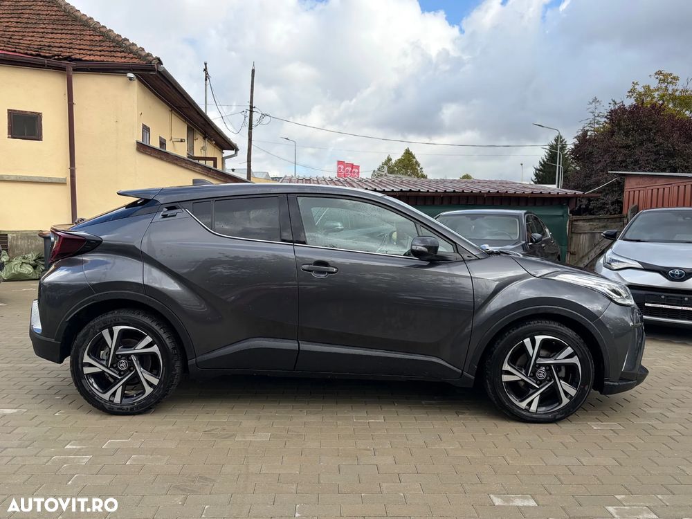 Toyota C-HR Hybrid Business-Edition - 18