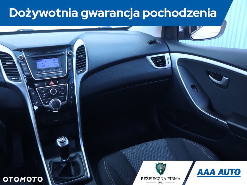 Hyundai i30 - 10
