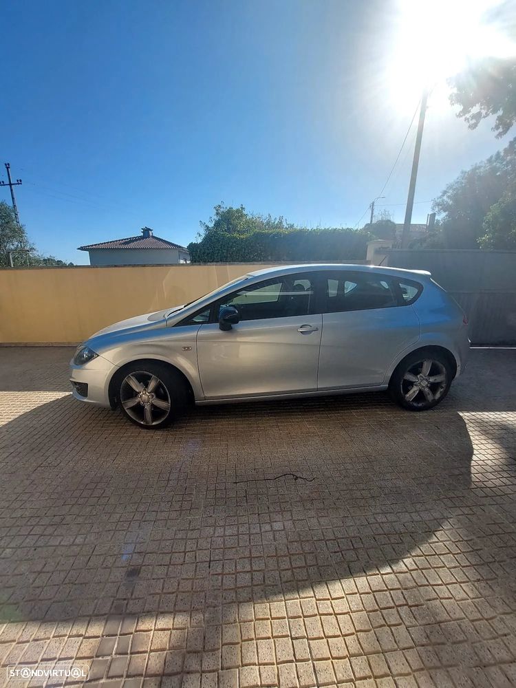 SEAT Leon 1.6 TDI Style Ecomotive - 4