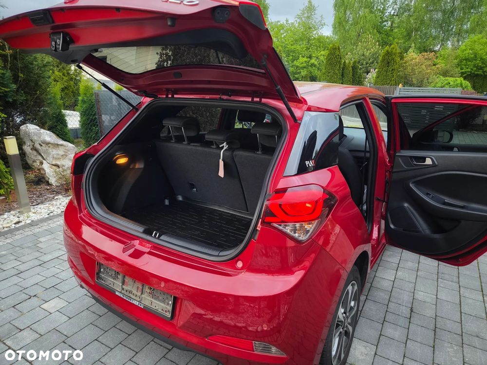 Hyundai i20 - 11
