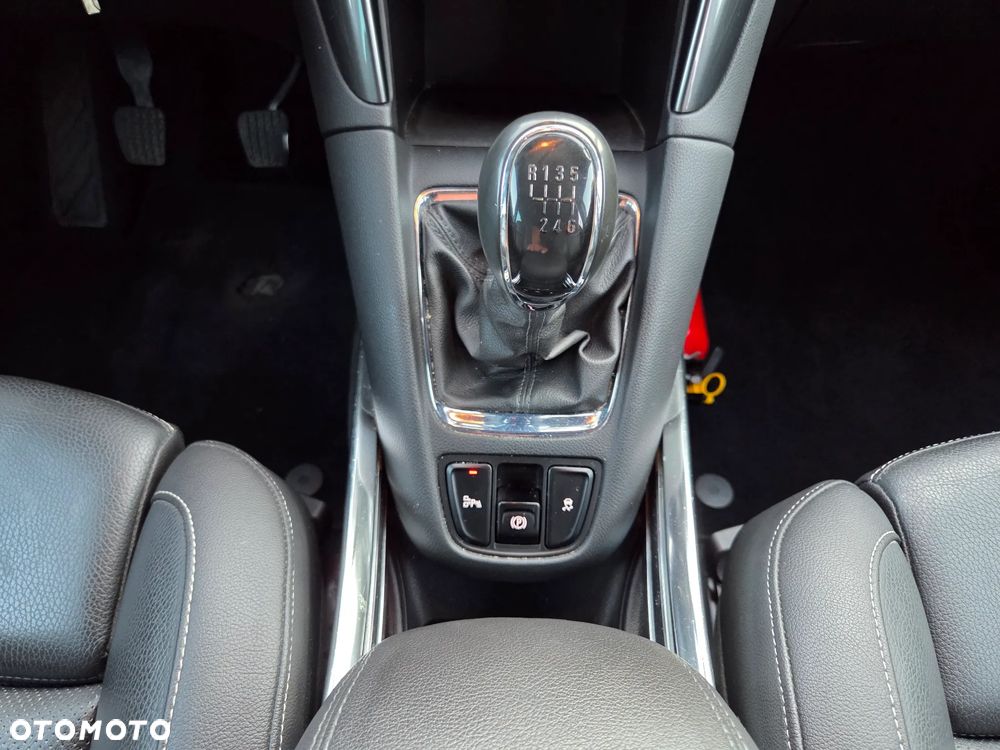 Opel Zafira - 16