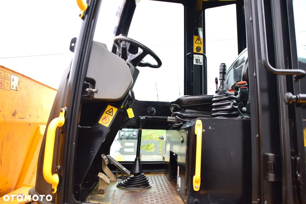 JCB 6T-1 - 13