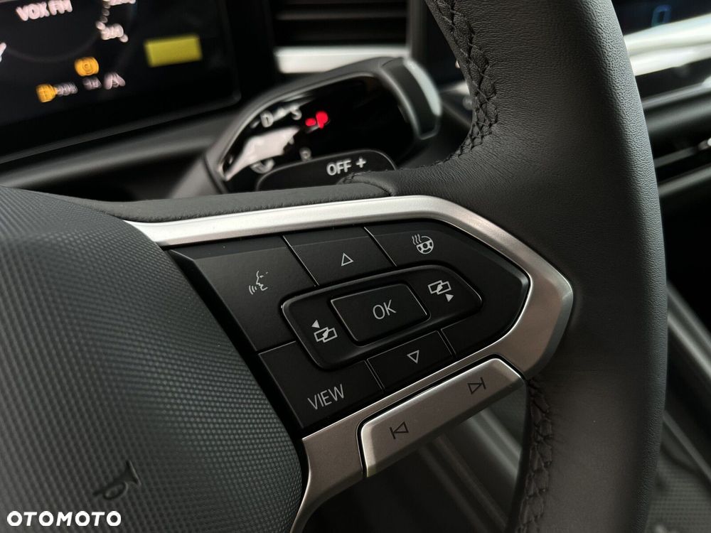 Volkswagen T-Roc - 23