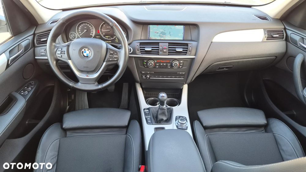 BMW X3 xDrive20d - 9