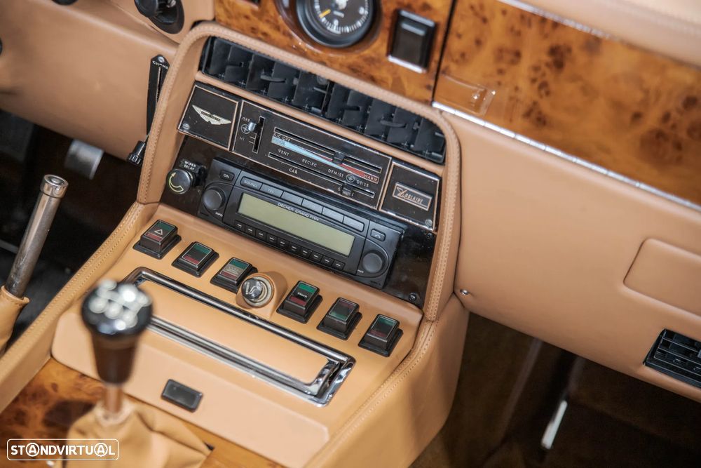 Aston Martin Volante - 49