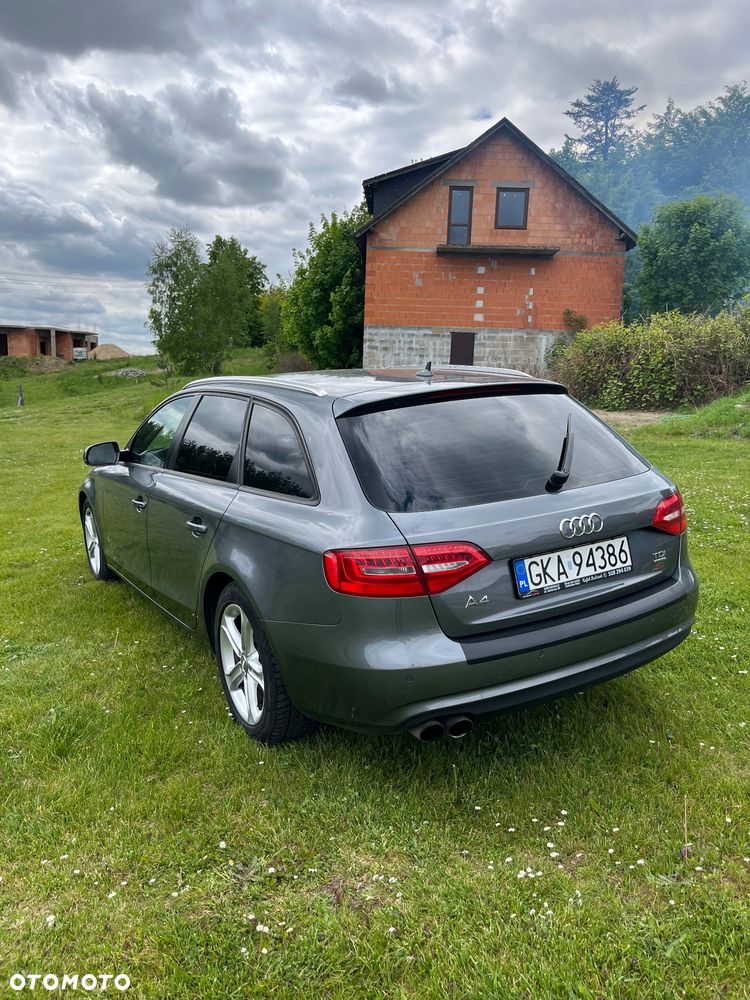 Audi A4 Avant 2.0 TDI DPF quattro S tronic Ambition - 5