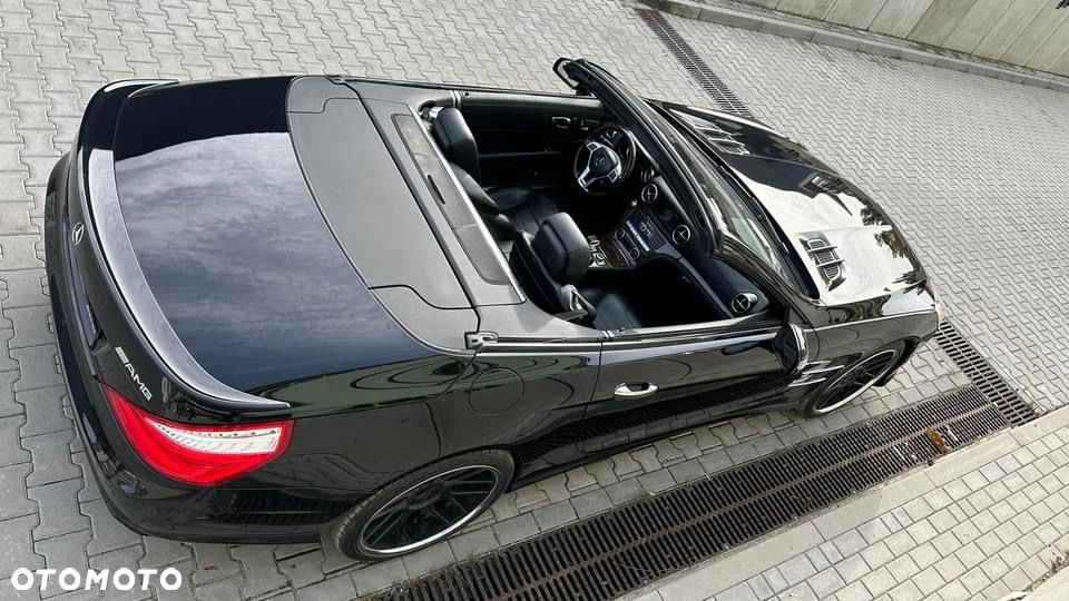 Mercedes-Benz SL 63 AMG - 22