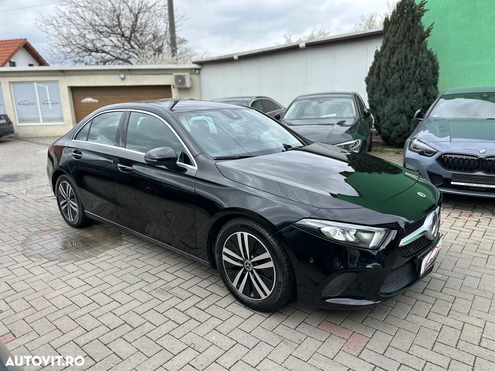 Mercedes-Benz A 200 7G-DCT Progressive - 12