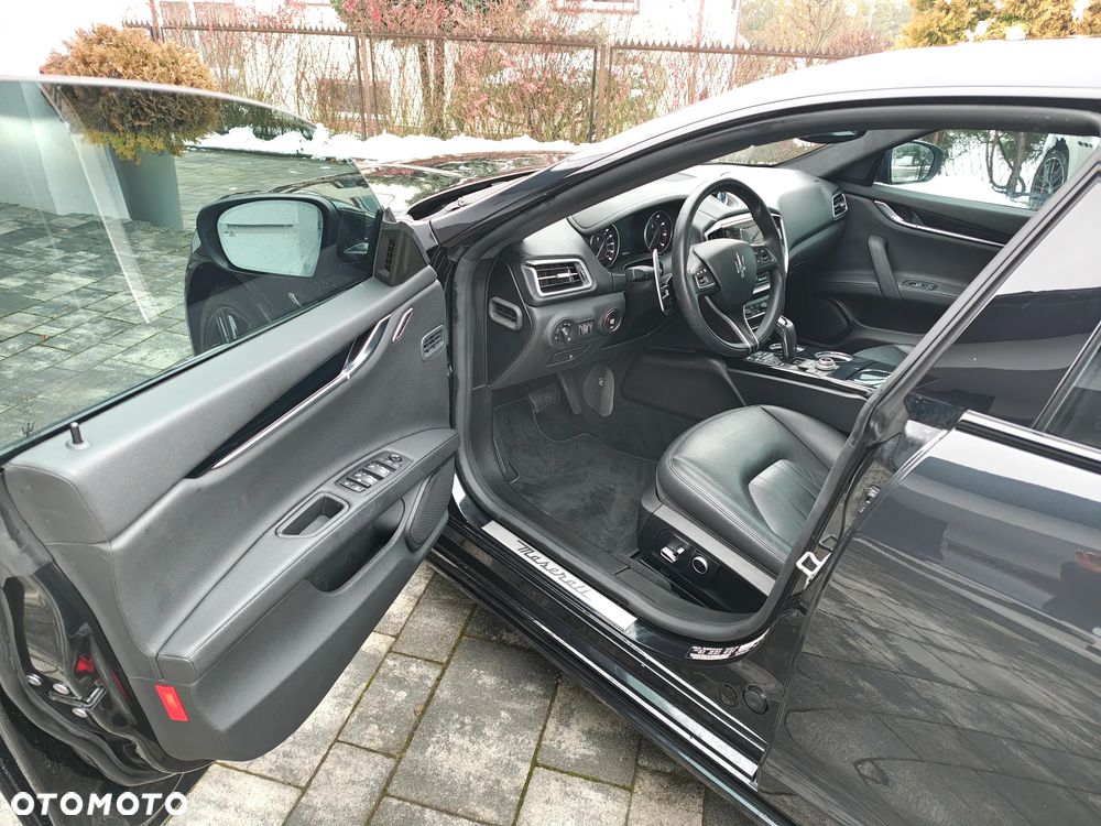 Maserati Ghibli Modena - 30