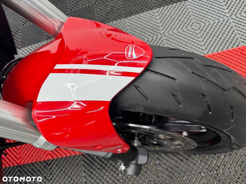 Ducati Monster - 35