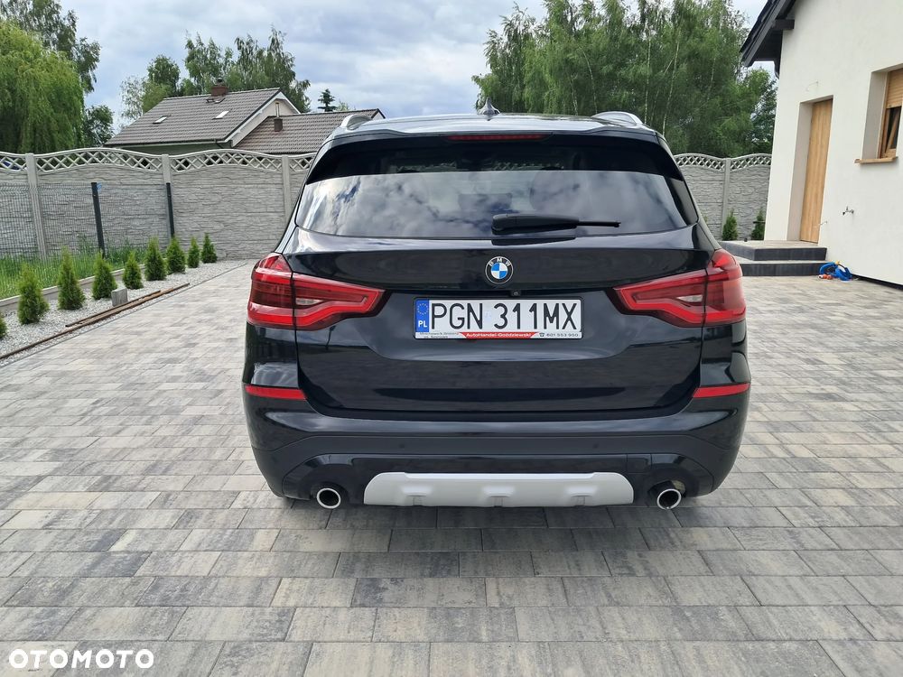 BMW X3 sDrive18d - 6