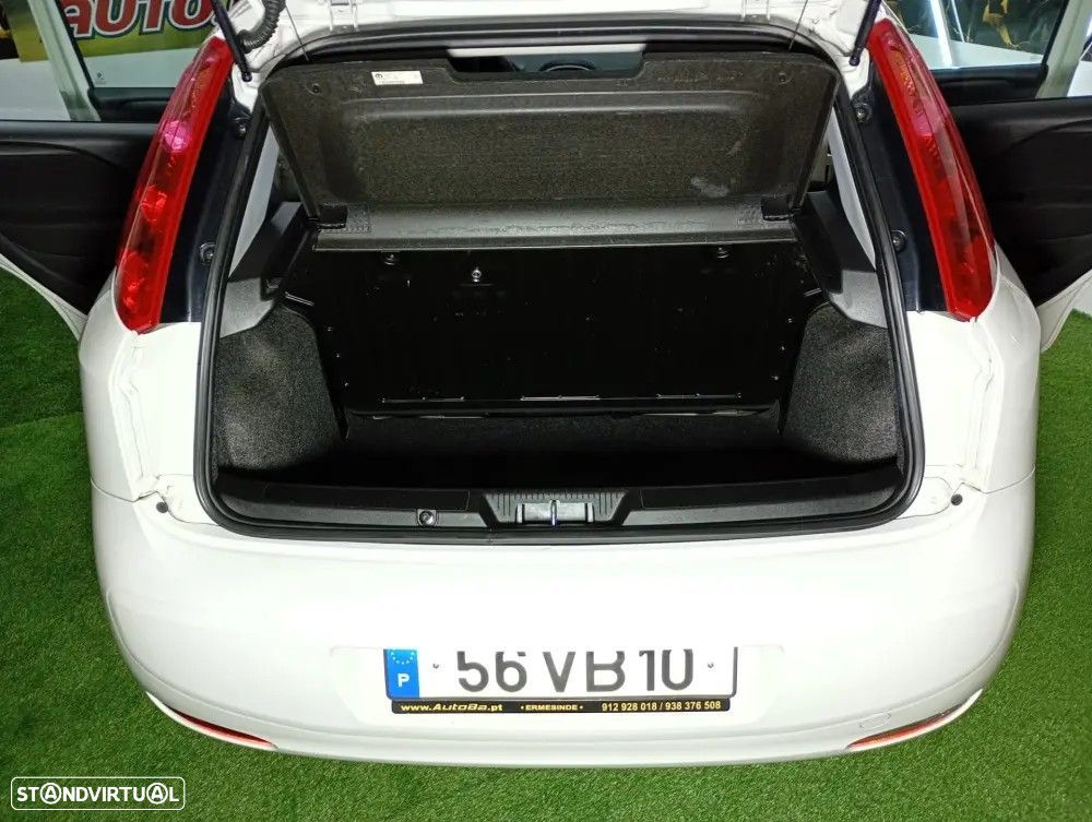 Fiat Punto 1.3 M-Jet Easy S&S - 27