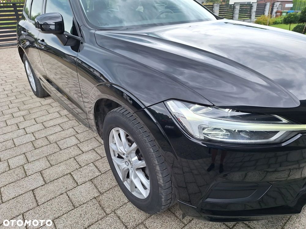Volvo XC 60 D4 AWD Geartronic Momentum - 25