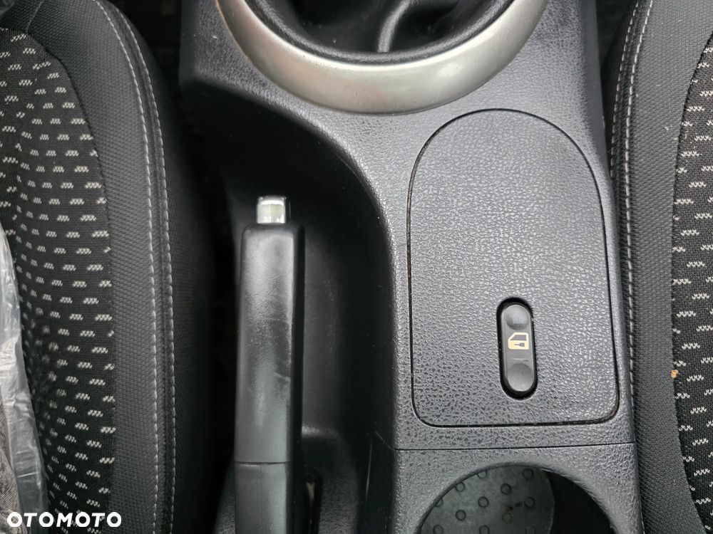 Nissan Qashqai+2 2.0 Tekna Premium - 16