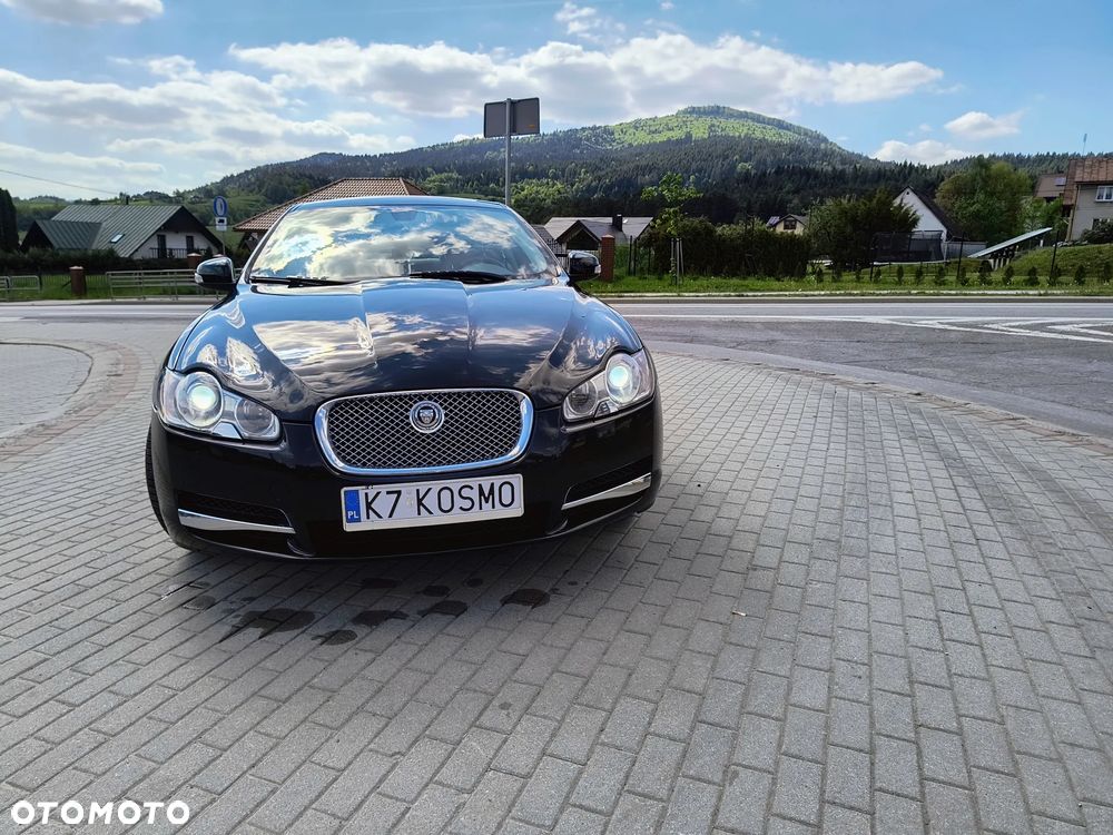 Jaguar XF 4.2 SV8 - 6
