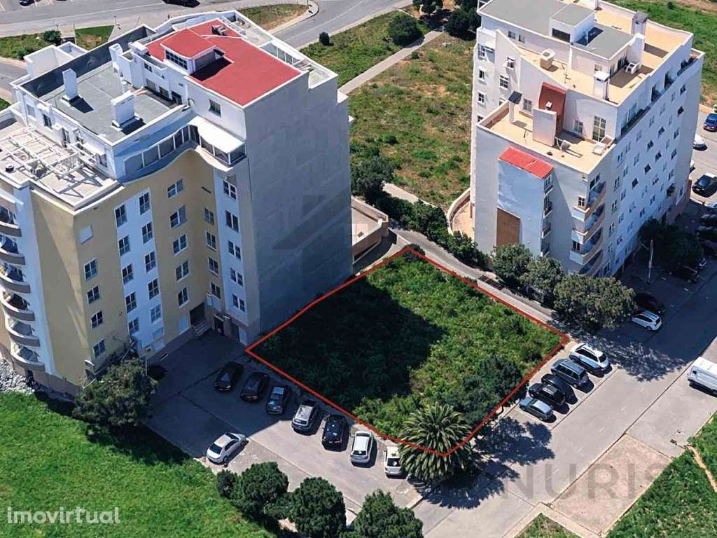 Lote de Terreno - Prédio para Venda em Portimão - Grande imagem: 4/16