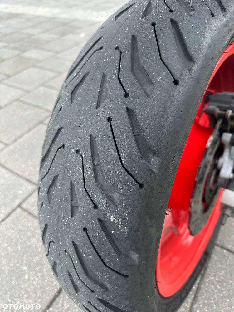 Yamaha MT - 11