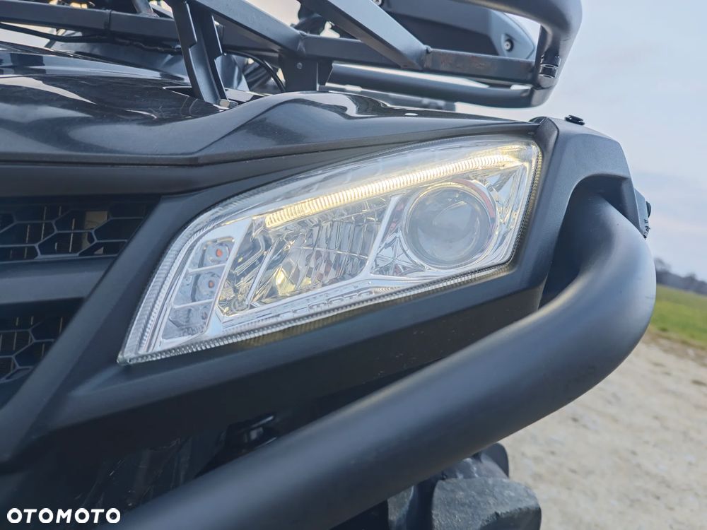 CFMoto CForce - 8