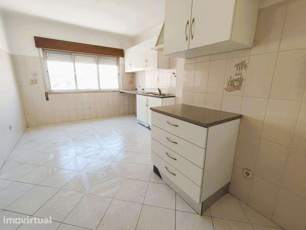 Apartamento T2 - Grande imagem: 2/13