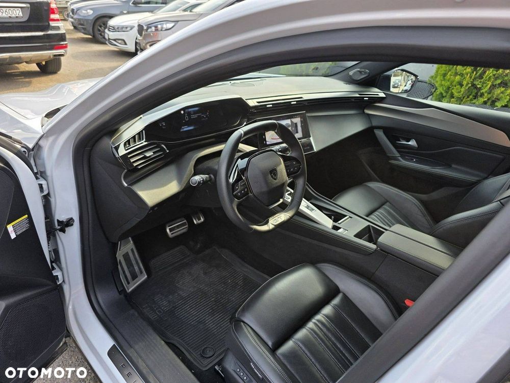 Peugeot 408 1.2 PureTech GT S&S EAT8 - 9