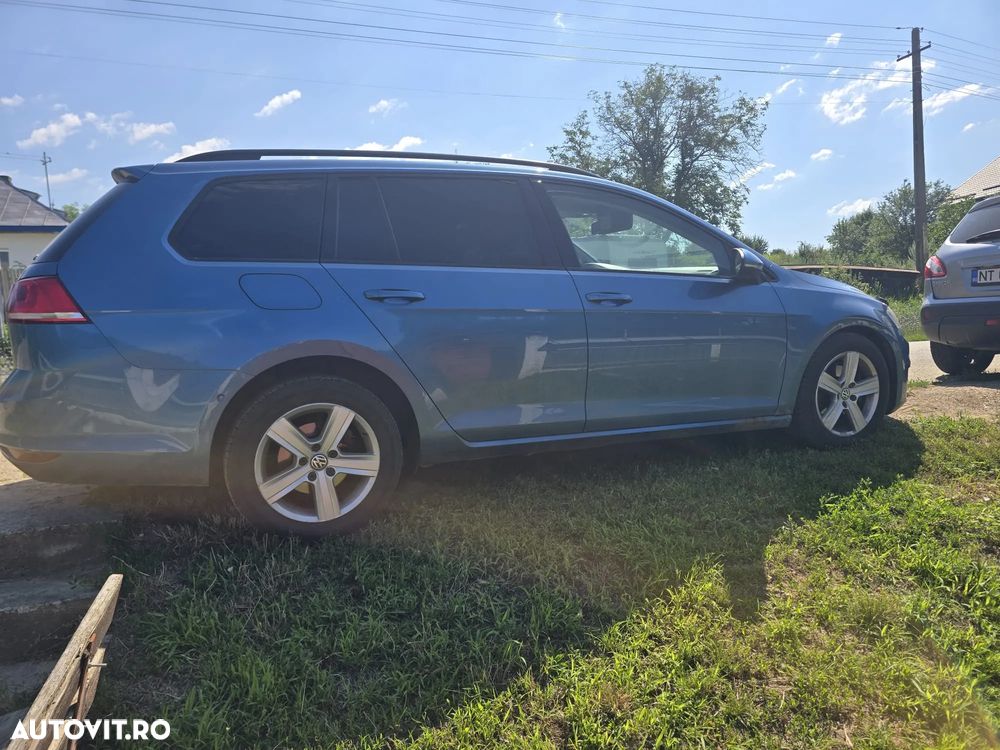 Volkswagen Golf - 3