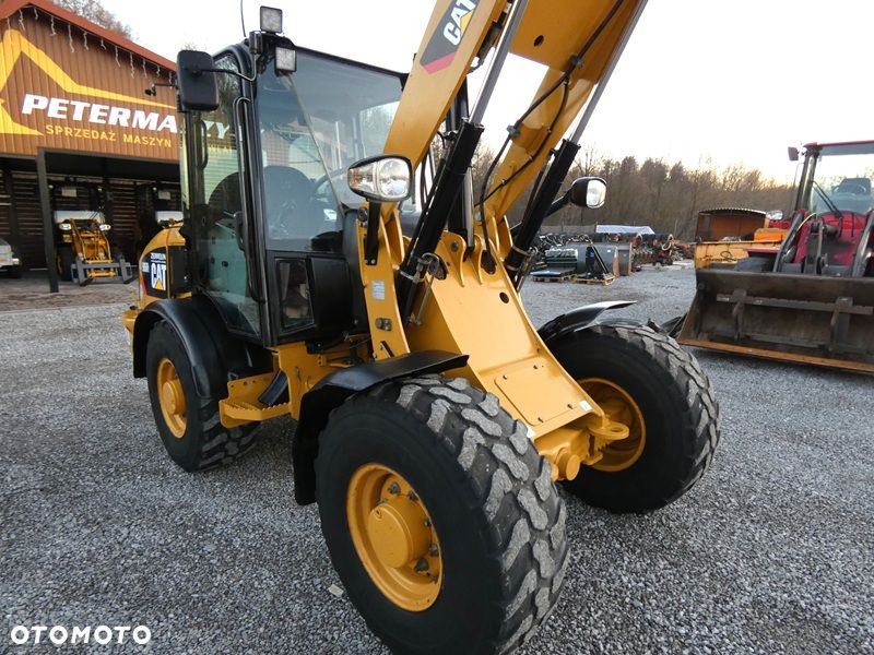 Caterpillar CAT 906H2 Z Niemiec / Ładny Stan / 5.958mtg / kilka sztuk / - 30