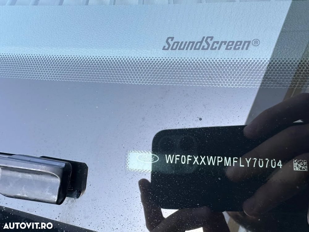 Ford Kuga 2.0 TDCi 4WD Powershift ST-Line - 14